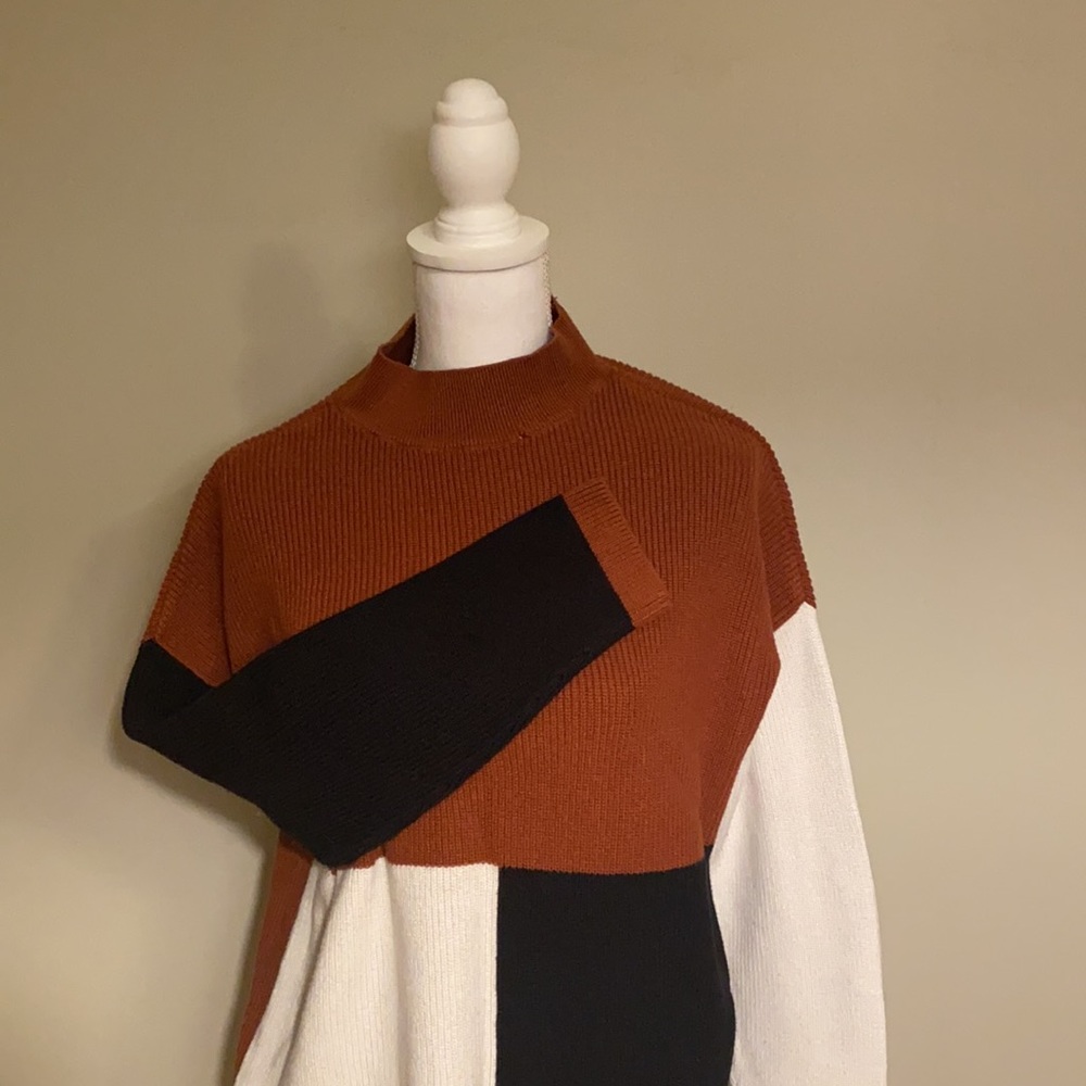 Tri-Color Block Sweater - Picture 2 of 4